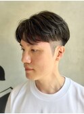 刈り上げセンターパートニュアンスパーマビジネス