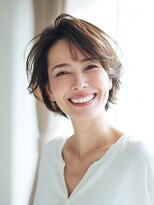 シャルマン 銀座(Charumante) 40代50代◎脱白髪染めハイライト夏カラー髪質改善ボブ美髪