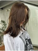 オリーブベージュレイヤーカット