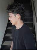 カルマパーマニュアンスパーマセンターパート刈り上げなし