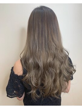 アニータバイガネイシャ(Aujua anita by ganesha) #グラデーションカラー#ベージュ系カラー#髪質改善#長浜