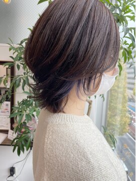 グーフィートーキョー 銀座(Goofy Tokyo) ウルフカット/イヤリングカラー/ブルーバイオレット654