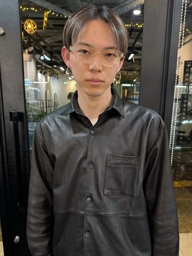 リテ(rite) センターパートマッシュ