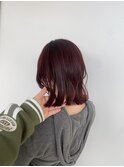 大人可愛いチェリーレッドブリーチなし小顔ロブヘアー