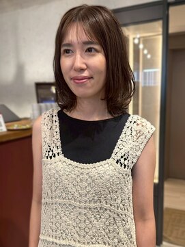 アトリエ(atelier.) 顔周りカット 髪質改善 外ハネ レイヤーカット マロンベージュ