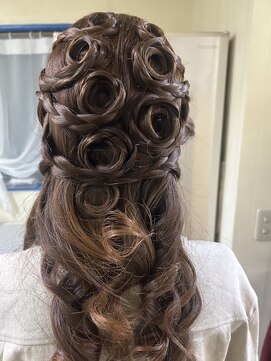 お呼ばれハーフアップ