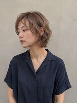 吉 船橋(kici)&nbsp;ベージュショートボブ/ボブパーマ/顔まわりカット/船橋美容室