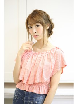 フォルテ 表参道店(FORTE) 【FORTE】シンプルで大人可愛いルーズ編み込み