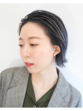 ニコヘアー(niko hair) ショートバレイヤージュグレー