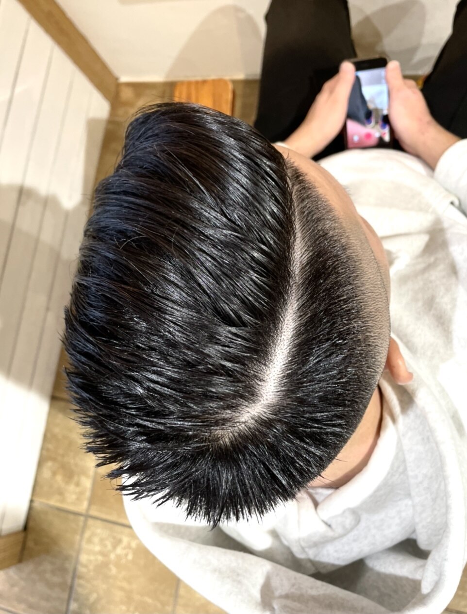NEO角刈りの後頭部：L105855568｜ミモザワークス(Mimosa Works)のヘア