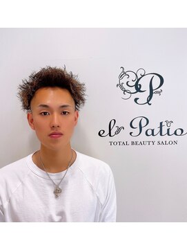エルパティオ(EL PATIO) ツイストパーマ×フェイドカット×ハイライト