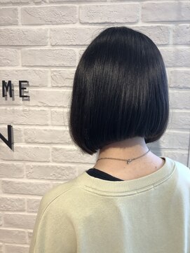 ヘア スパ ビューティー エールフォルム(HAIR SPA BEAUTY YELLFORME) パツッと前下がりボブ