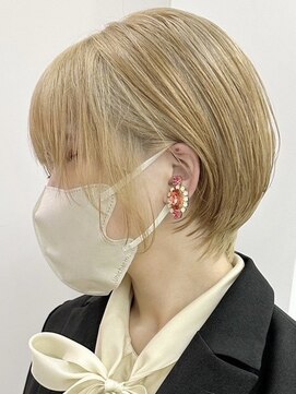 ウィコ 新宿(WICO) ミルクティーショート[新宿駅/フェミニン/モード/ダークアッシュ