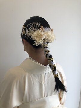 アンジュール 卒業式ヘアアレンジ