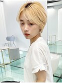 センターショートボブ