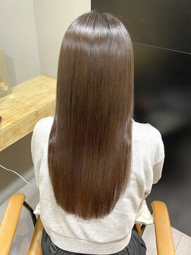 イオエ 元町(ioe) セミディ/シアーカラー/姫カット/カール/髪質改善/縮毛矯正