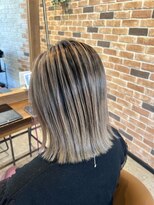 スペックホルダー(Spec Holder)&nbsp;バレイヤージュカラー グレージュカラー ハイライトカラー