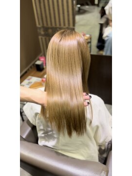 ヘアーアンドリフレ ドゥゼル(Hair&Refle Deux Alies) 髪質改善ストレート