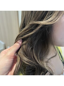 アッシュ 北千住店(Ash) オリーブミルクティー