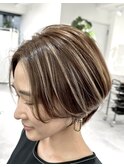 セミロングアンプレラカラーバレイヤージュくびれヘア