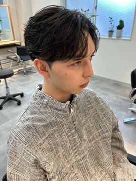 シーフ 千葉(Cyf) メンズ韓国ヘア/ニュアンスパーマ/毛流れセンターパート/関祐翔