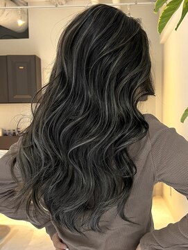 ヨロ 小岩(YOLO) 小岩ハイライトミルクティーグレージュレイヤーカット