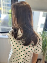 レヴリー(reverie)&nbsp;レイヤーカット韓国くびれレイヤー髪質改善トリートメント20代