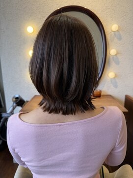 エルサフィロ キタハマ(el zafiro kitahama) 20×30×40代×透明感×艶感×髪質改善×外ハネ×くびれヘア