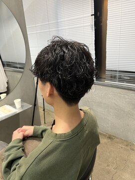 リラクオーレメンズ(LIRA CUORE men's) 波巻きパーマ