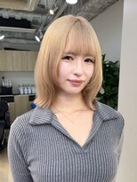 hyon myon/RISEbyREVO 綾瀬店【ヒョンミョン】&nbsp;ハッシュカット/デザインカラー/グレージュ[綾瀬駅/韓国ヘア]