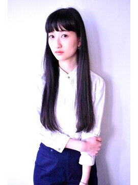 ノーラン(NoLan) ナチュラルストレートロングスタイル