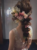 ビューティー シャレンド&nbsp;特別な日☆編みおろしダウンスタイル×ドライフラワー