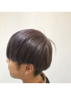 ヘアアンドビューティー クアトロ 戸祭店(QUATRO) パープル