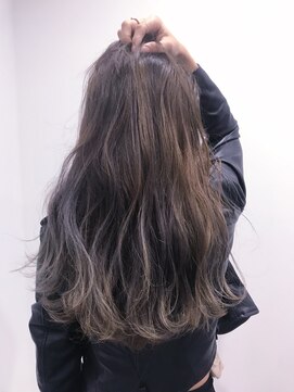 ヘアーワークス ヘルム 渋谷店(HAIR WORKS HELM) 【HELM渋谷】外国人風グレージュ
