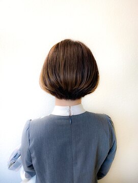 バブルス 所沢店(BUBBLES) ＊襟足スッキリ×グラボブ＊