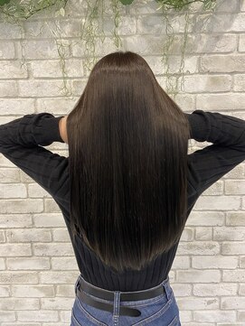 クロエバイラヴィズム 古町6番店(CLOE by LUVISM) 艶髪ストレート