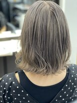 カーサ バイ ハミュウ たまプラーザ(CASA by Humium)&nbsp;20代30代大人可愛い透明感グレージュ外ハネくびれボブ