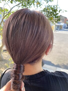 ニンナ(Ninna) ピンクベージュ