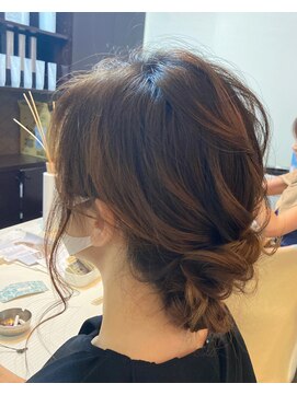 アールイー(Re:) ルーズアップ　浴衣　シニヨンアレンジ