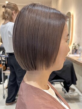 ヒビヲ(HIBIO) ナチュラルボブショートミニボブダブルカラーハイライトブリーチ