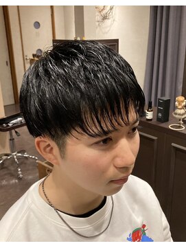 シラ(SHIRA) マッシュショート