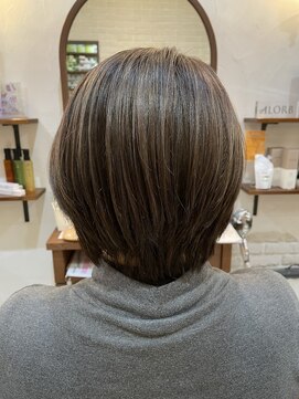 ヴィアンカ(Vianca) グレージュ系ハイライト