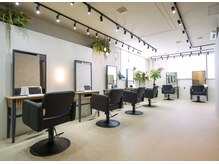 アグ ヘアー メルティ ユーカリが丘店(Agu hair Melty)