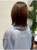 外ハネボブ アッシュブラウン 艶髪 切りっぱなしボブ 20代30代