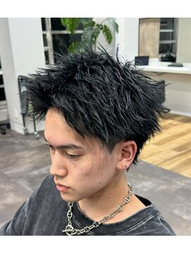 ルースト 京都四条大宮店(ROOST) スパイキーショート