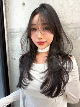 ロンドウル 熊本(Lond ulu) トレンド感抜群！！！ふんわりレイヤーカット×艶髪透明感カラー