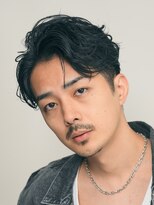 フィフス 原宿(fifth)&nbsp;原宿フェザーショートフェザーパーマセンターパートウルフゆるめ