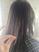 ムイミ(muimi)&nbsp;【大人の艶ロングレイヤー】グレージュカラー/髪質改善/艶髪