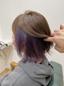 アクルヘアーバイテソロ(AKUR hair by tesoro) パープルカラー