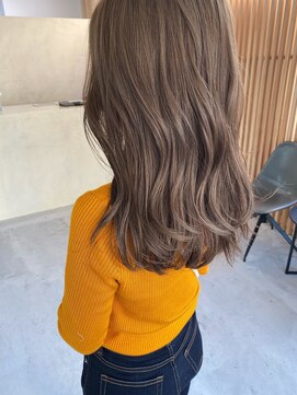 リベッタ(Ribetta) グレージュカラー
